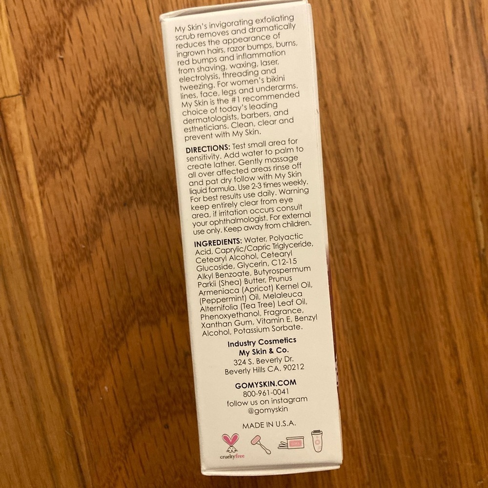 My Skin & Co. Scrub for ingrown hairs, razor bumps, red bumps and inflam… - Picture 3 of 5